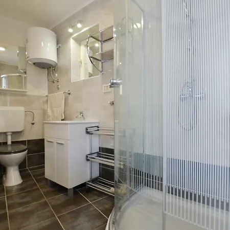 Yulia Guest house